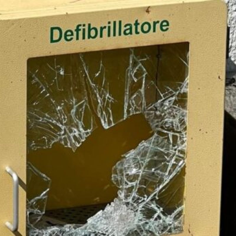 defibrillatore-rubato-lissone-1300x556