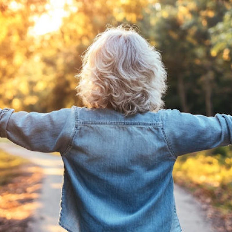 Sentiero Donna: camminata solidale da Santa Jona a Ovindoli e ritorno dire no alla violenza sulle donne