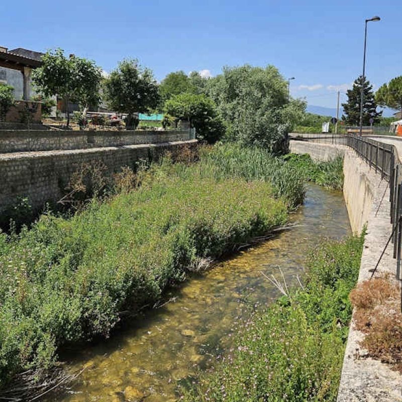 Terminati i lavori di pulizia di alcuni tratti del fiume Giovenco a Pescina