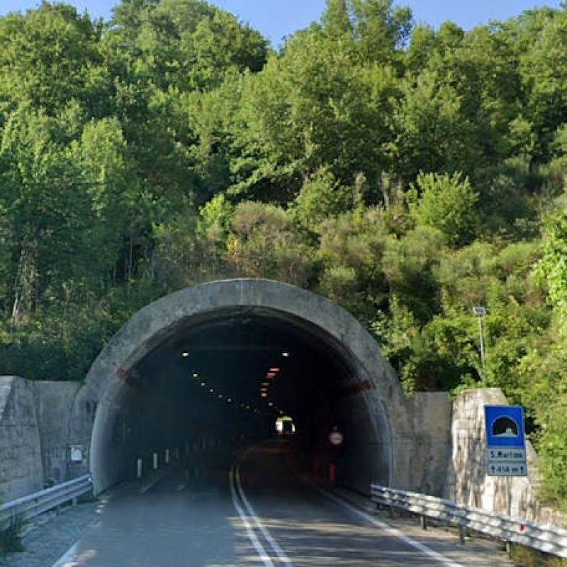 Lavori sulla SS 690 Avezzano-Sora: senso unico alternato e limite di 30 km/h nella Galleria San Martino fino al 22 Marzo