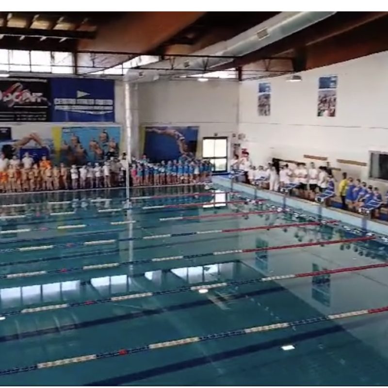 Grande festa di sport alla piscina di Avezzano: gare di nuoto UISP e torneo under 18 UISP