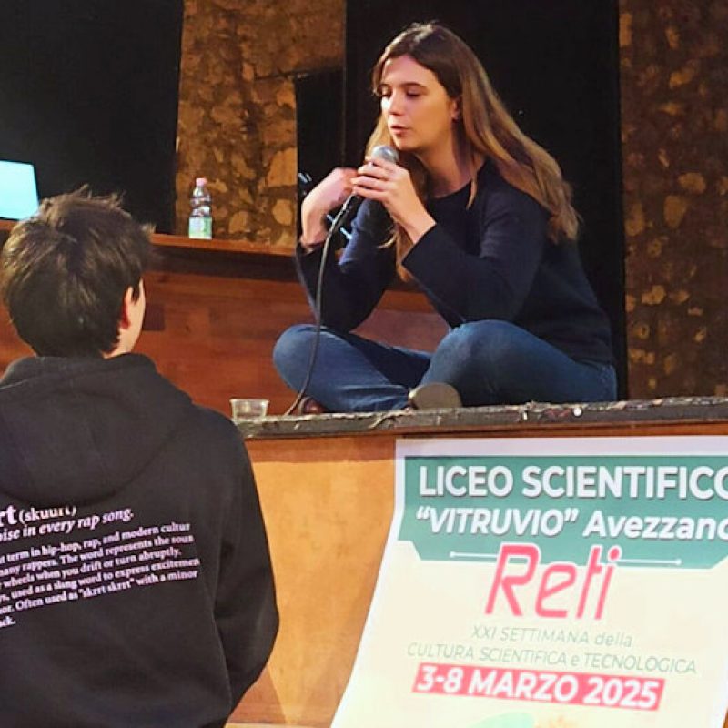 Grande successo per la prima parte della Settimana Scientifica del Liceo "Vitruvio" di Avezzano: da oggi laboratori aperti al pubblico