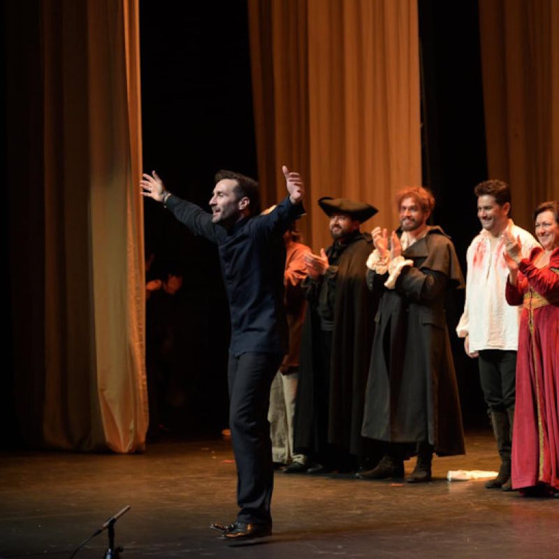 Successo personale per il M° Jacopo Sipari di Pescasseroli presso il Teatro dell'Opera nazionale d'Albania a Tirana con "Tosca" di Puccini