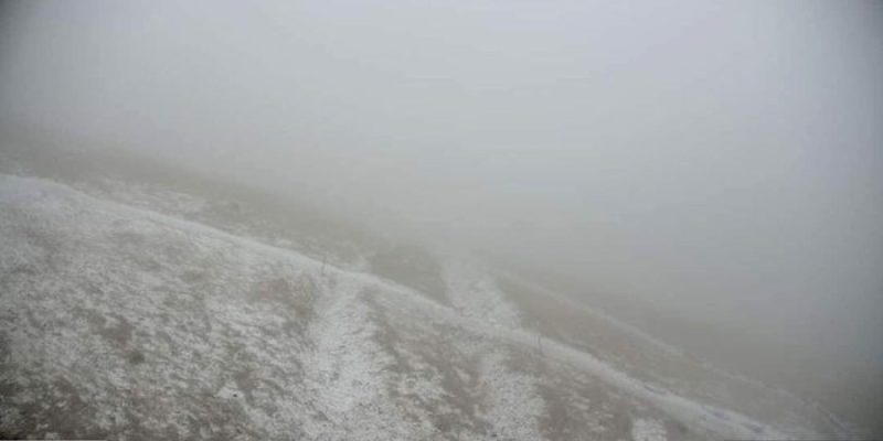 Cade la prima neve sul Gran Sasso