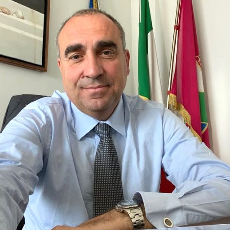 Regione Abruzzo in lutto per la scomparsa, a soli 55 anni, di Riccardo Solfanelli, capo di gabinetto del Presidente Marsilio