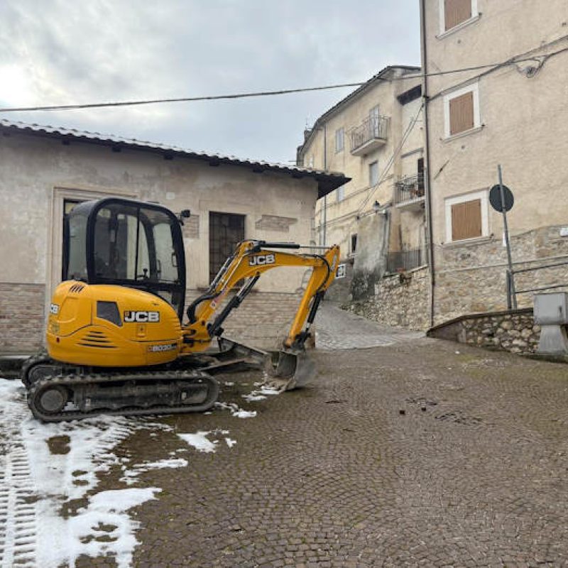 Iniziati i lavori per il rifacimento della pavimentazione stradale a Ortona dei Marsi