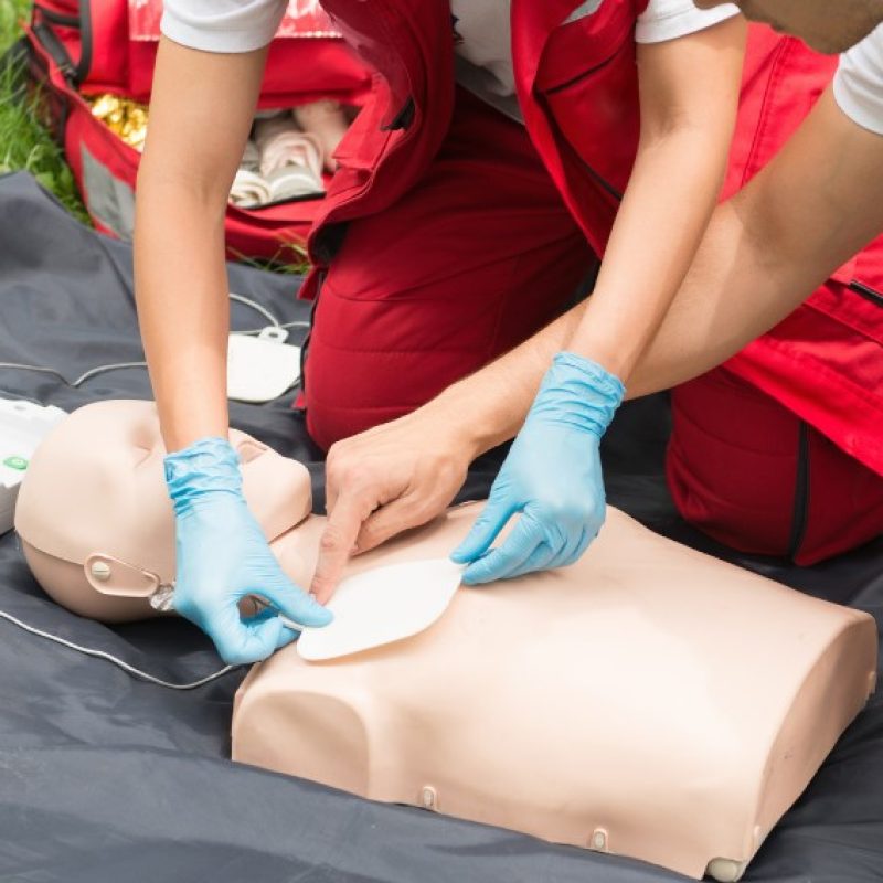 Al via l'ottavo corso di primo soccorso e BLS-D: formazione e solidarietà con la Croce Blu Marsica Soccorso