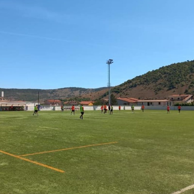 Nuovo look per lo Stadio comunale di Capistrello, via alla riqualificazione della tribuna centrale